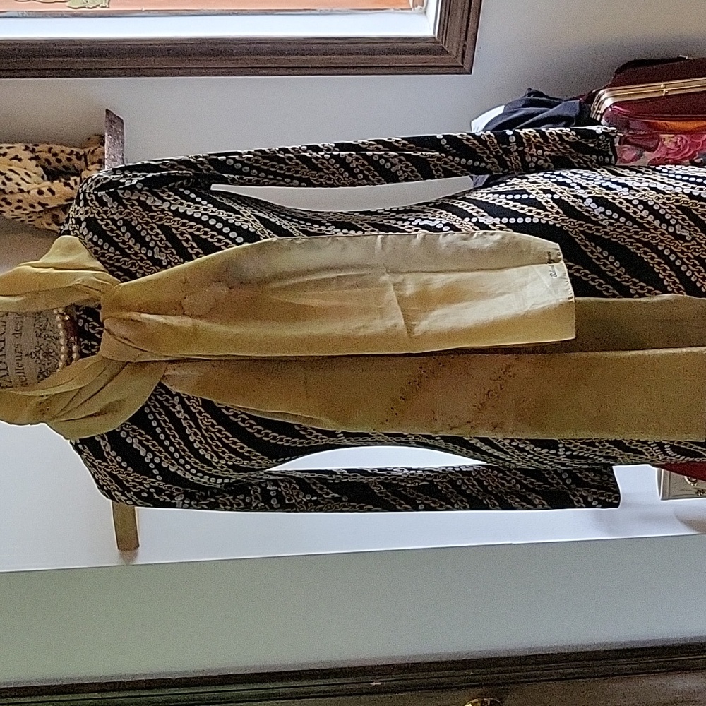 100% Silk vintage Roland Forgues scarf